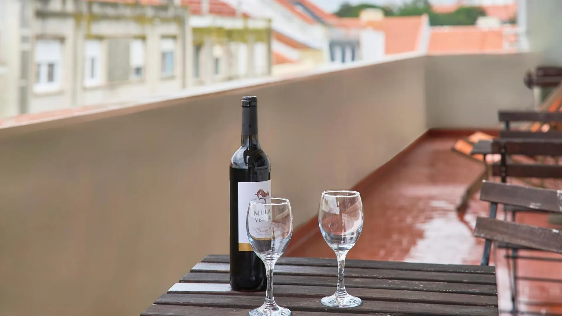 Apartment Nostalgic 70S Stay W Sunset Balcony, By Timecooler Lisbon